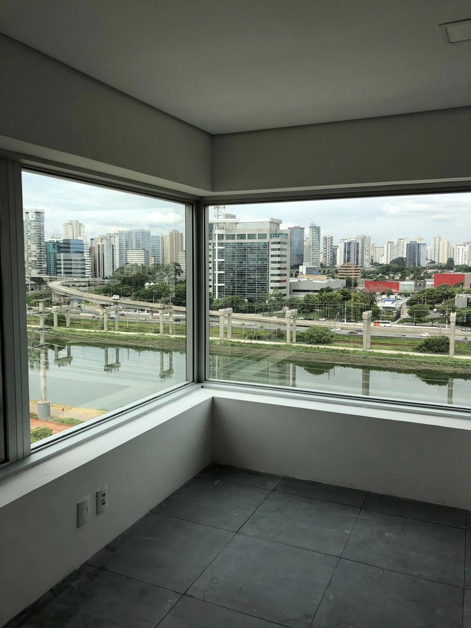 Salas Comerciais 14.jpg